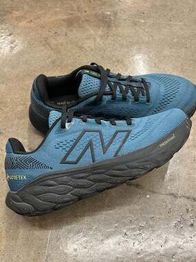 New Balance Women's Fresh Foam X 880v14 GORE-TEX - Terrarium/Black